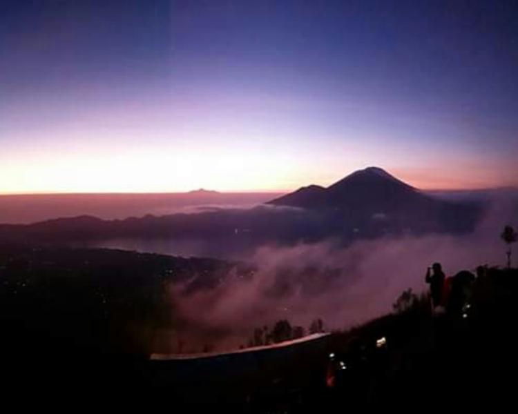 Climbing Mount Batur Bali And Hot Springs Private Tour Package