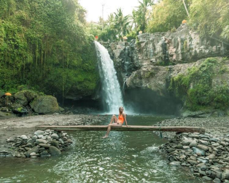 Recommended Taxi Service from Ubud to Tegenungan Waterfall