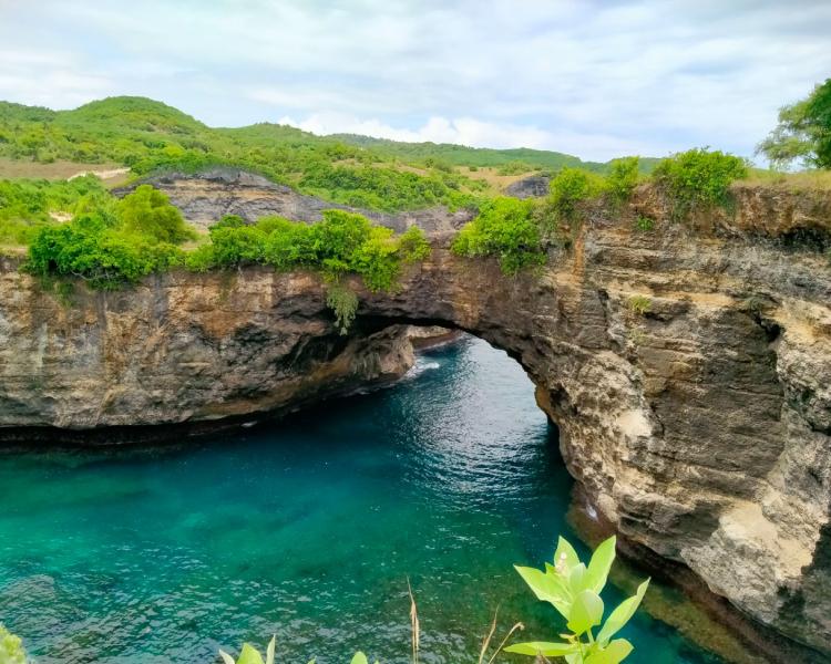 Bali Nusa Penida Island Day Tour Package at IDR 875K