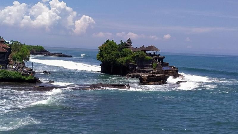 Jatiluwih Rice Terrace Trekking and Tanah Lot Sunset Tour