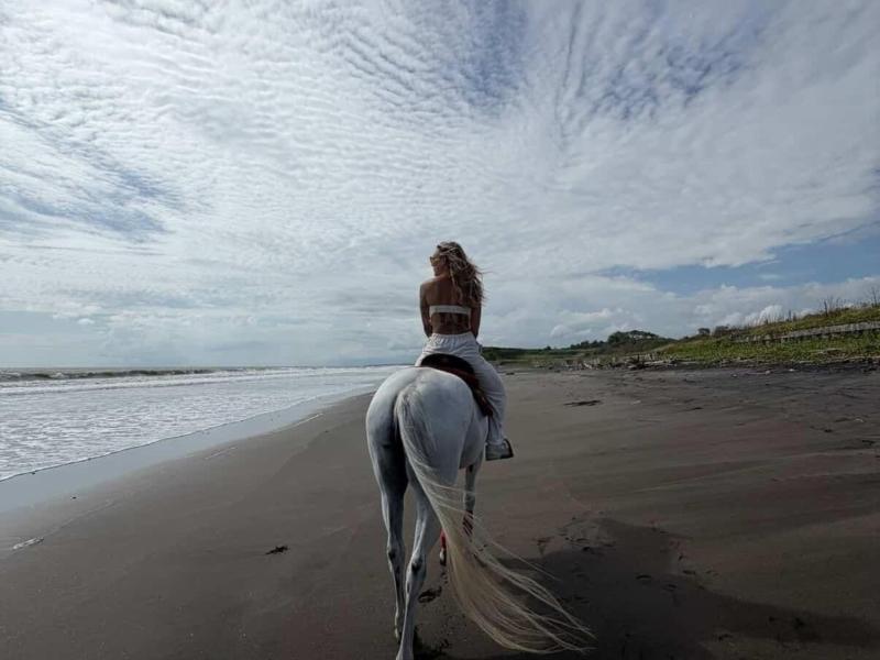 Bali Horse Riding on the Beach