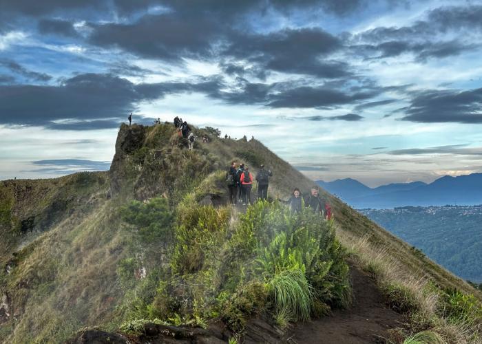 mt batur