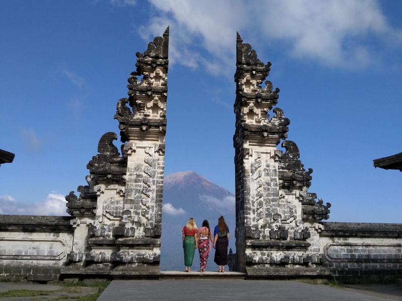 lempuyang gate of heaven (3)