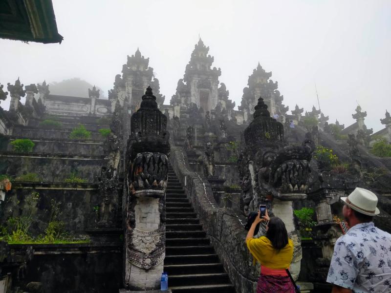 lempuyang temple (3)