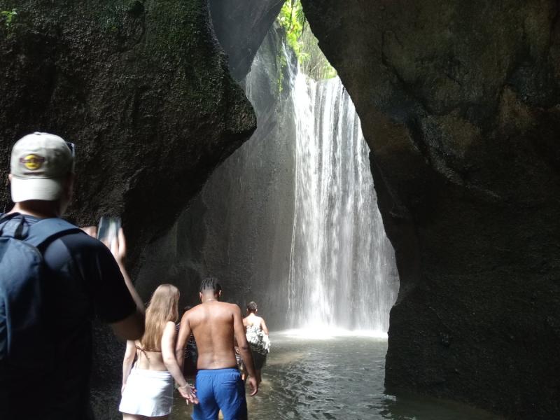 tukad cepung waterfall (2)